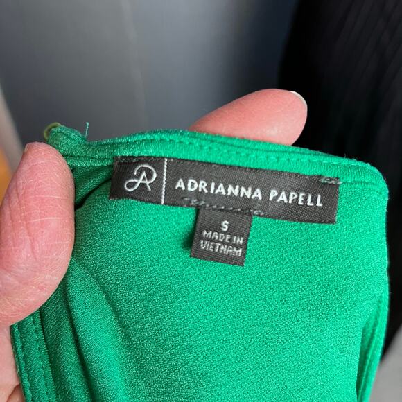 Adrianna Papell Crepe Bell Ruffle Sleeve Blouse S Kelly Green Preppy Romantic - Picture 4 of 5